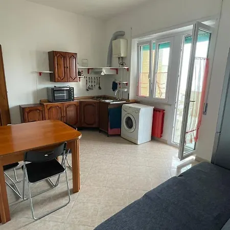 La Terrazza Sul Porto Apartment